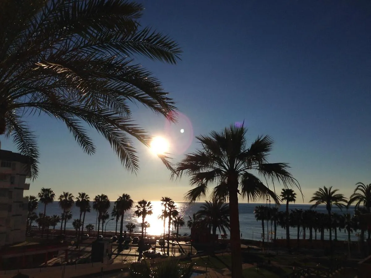 1 Paradise Of Benalmadena Costa Residencial Aloha Playa Vistas Al Mar, Front Beach Mini Duplex 0*,  Spagna